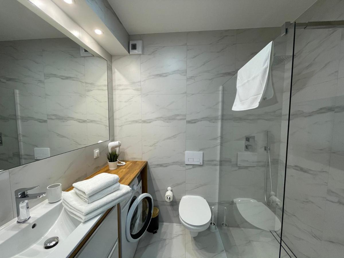 Baltic Style Spa Apartment With Free Pool, Saunas & Fitness - Kasprowicza 20 Kolobrzeg Bagian luar foto